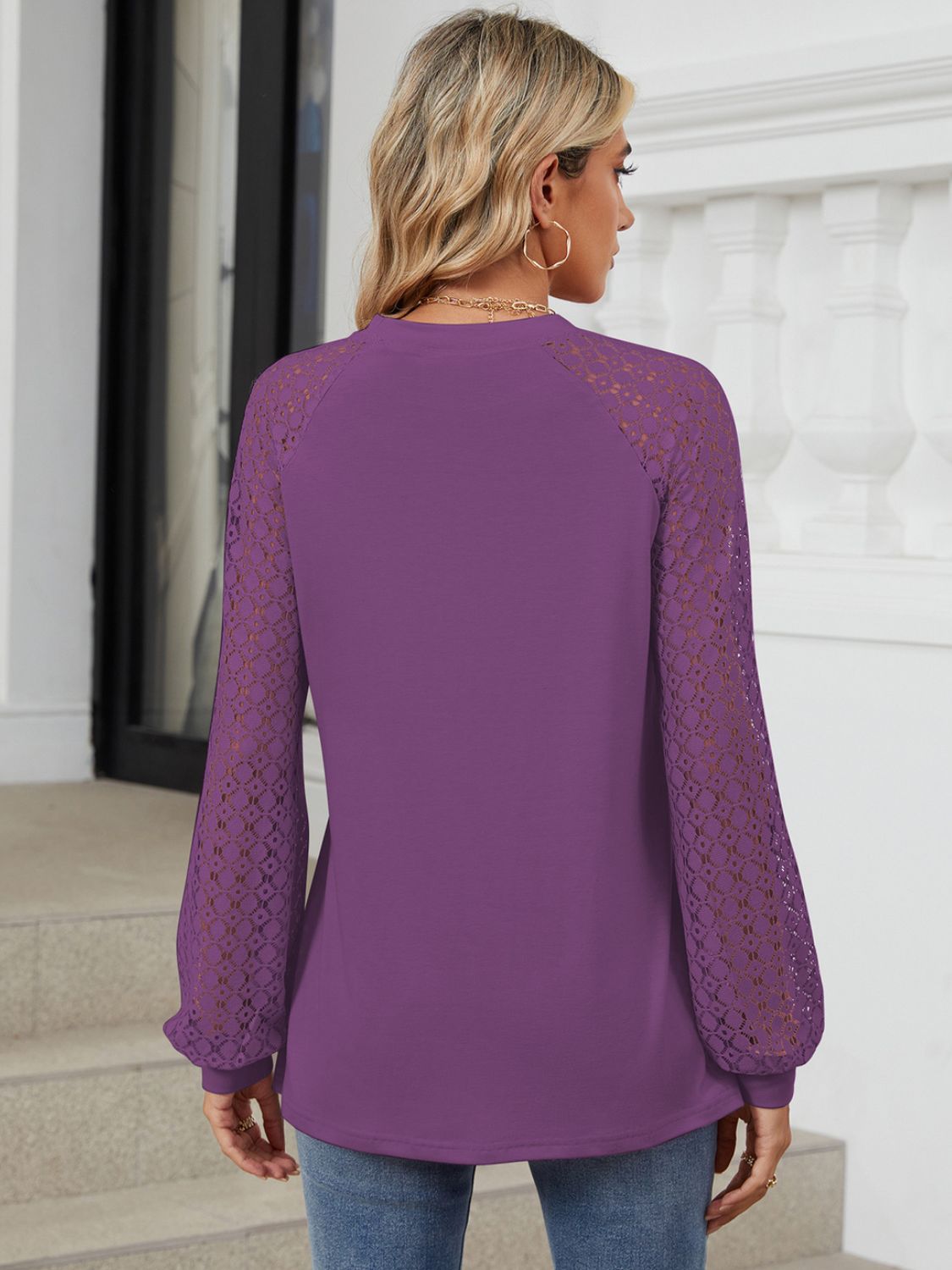 Round Neck Lace Long Sleeve Top